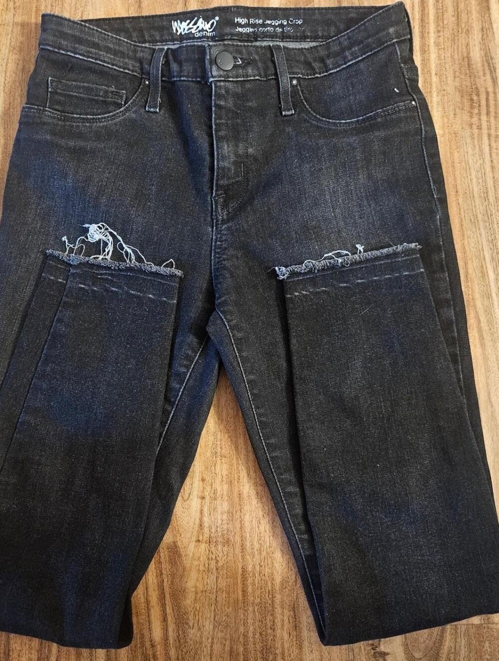 Mossimo Supply Co. High-Rise Cropped Skinny Jeans in Black